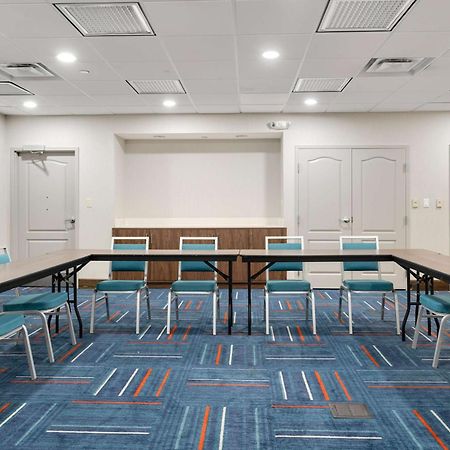 Hampton Inn Milford Exterior foto