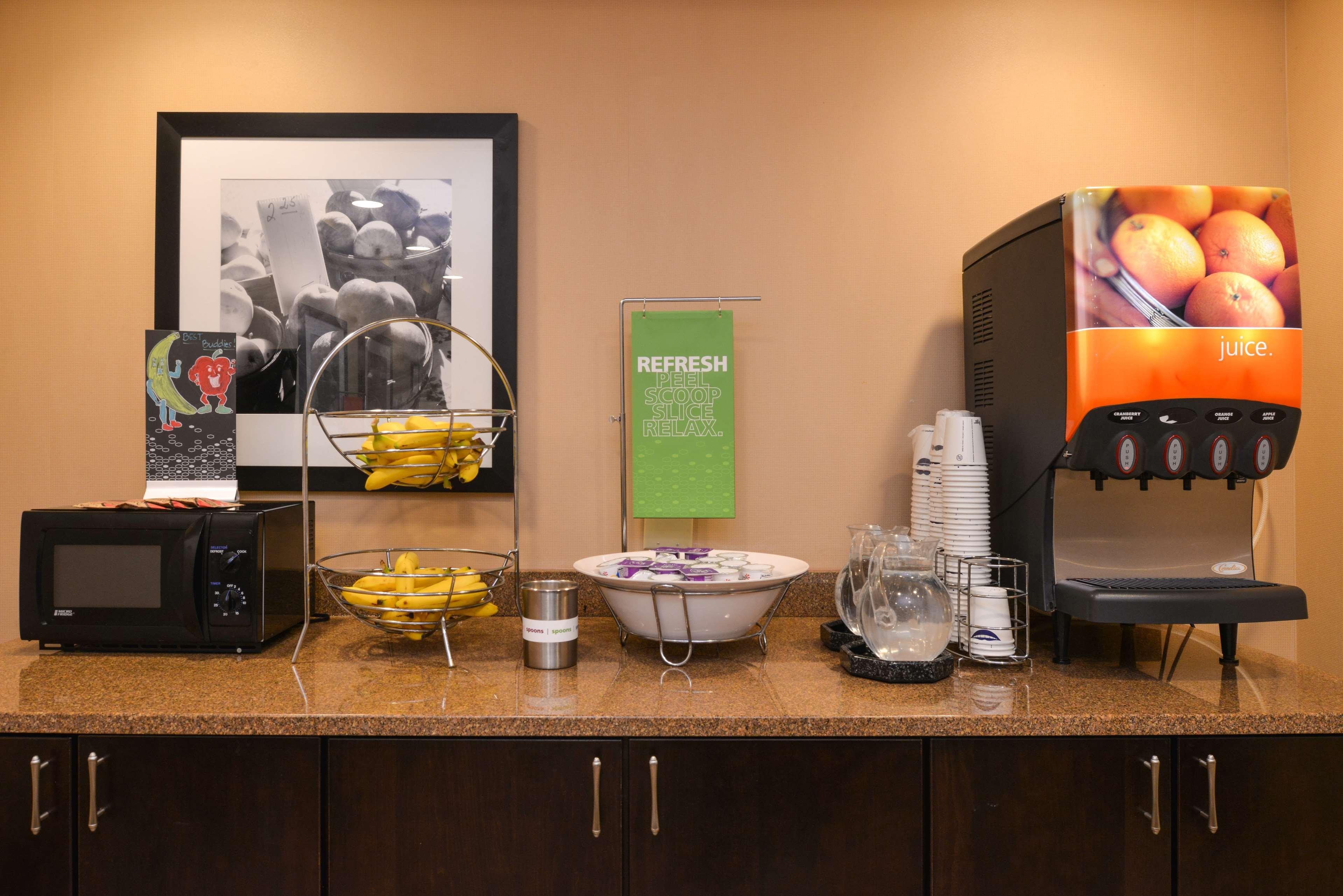 Hampton Inn Milford Exterior foto