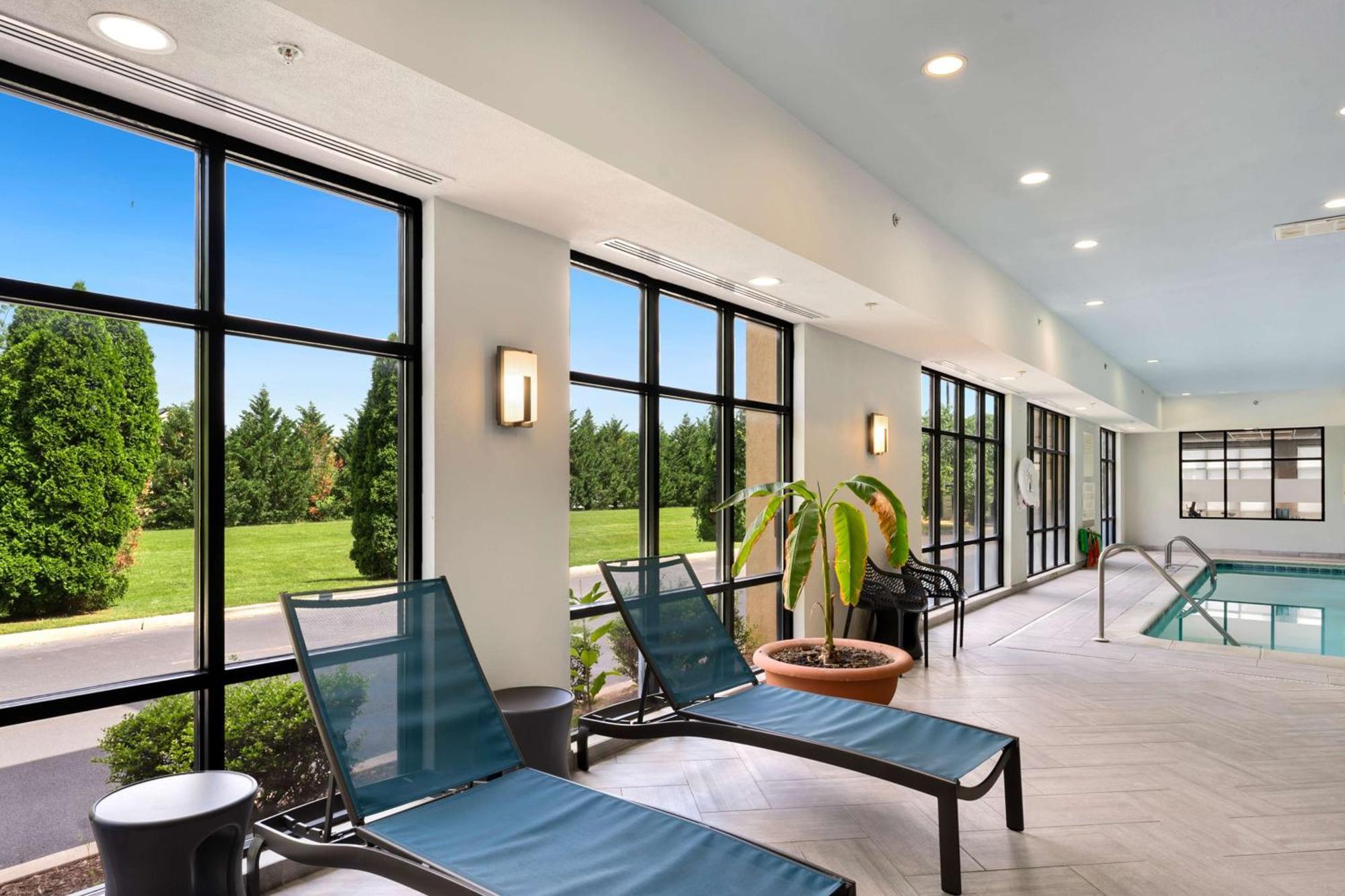 Hampton Inn Milford Exterior foto