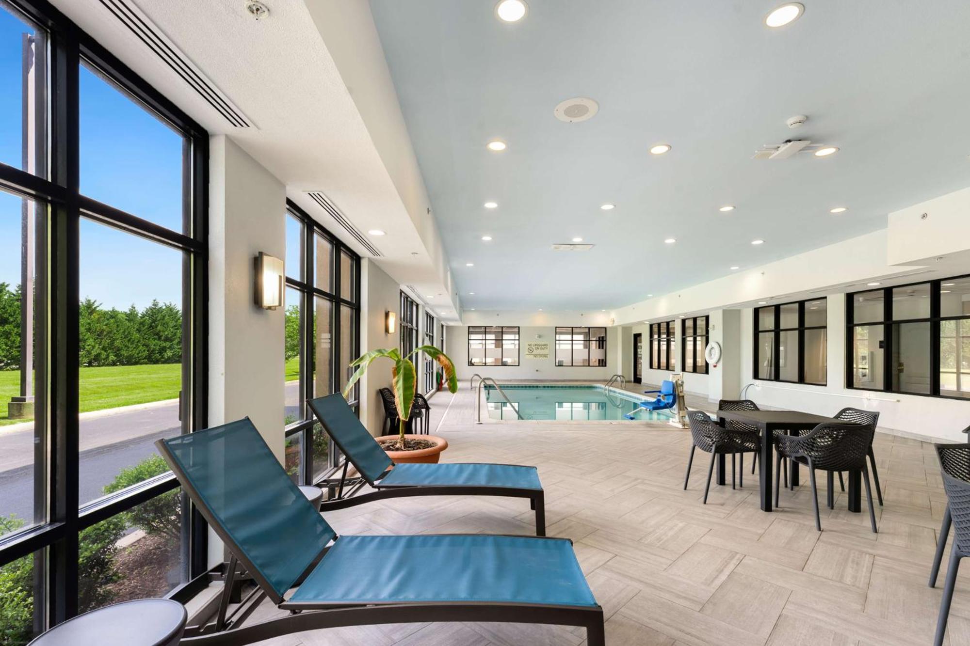 Hampton Inn Milford Exterior foto